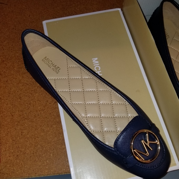 Michael Kors - Picture 4 of 4